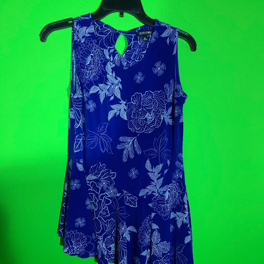 women's casual dress attire